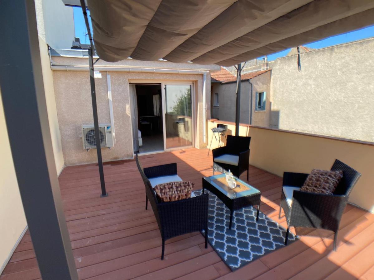 Studio Climatise Et Grande Terrasse Tarbes Centre Dış mekan fotoğraf